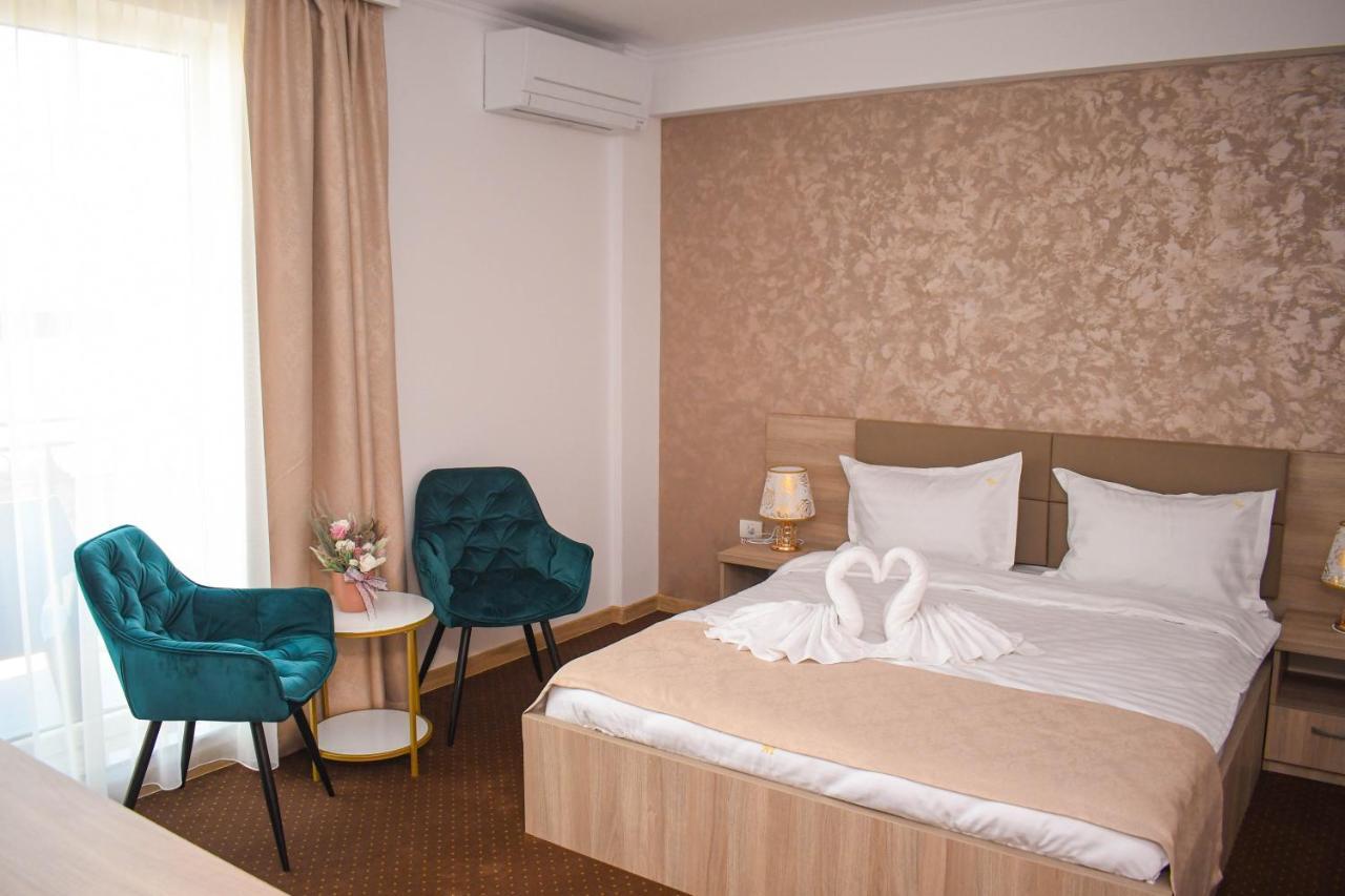 Casa Topaz Mamaia Nord Năvodari Exteriör bild