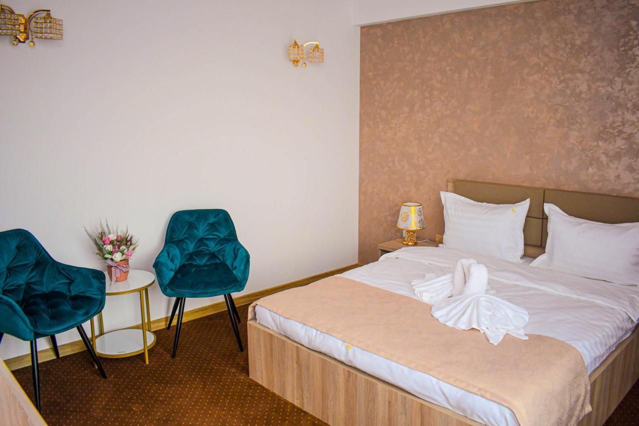 Casa Topaz Mamaia Nord Năvodari Exteriör bild