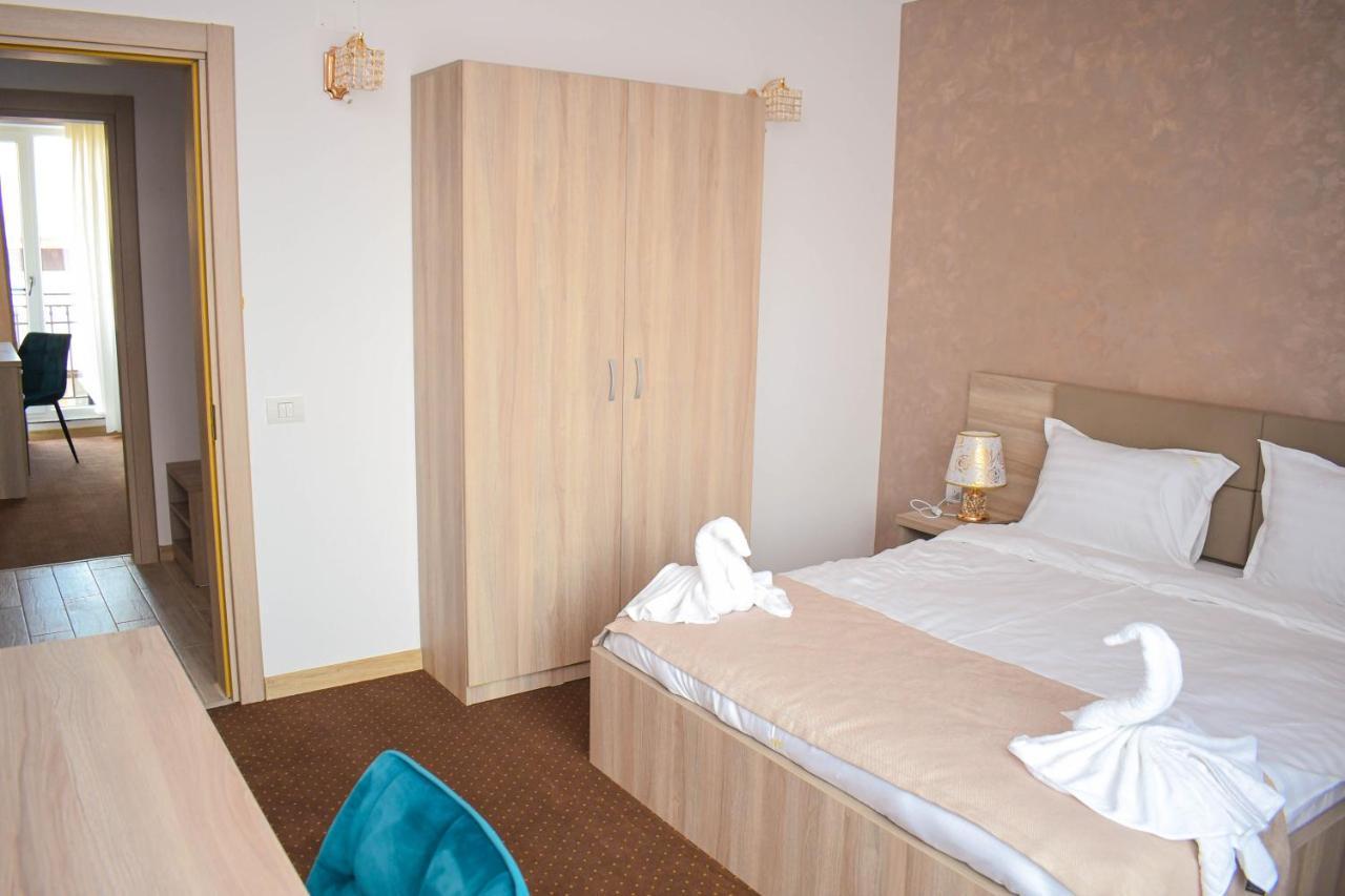 Casa Topaz Mamaia Nord Năvodari Exteriör bild