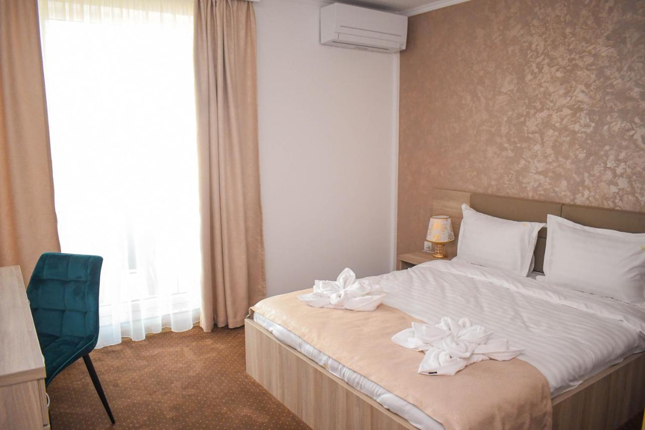 Casa Topaz Mamaia Nord Năvodari Exteriör bild